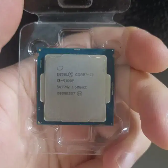 i3-9100f cpu 9세대 커피레이크 팝니다 롤 중간급 게임까지 추천