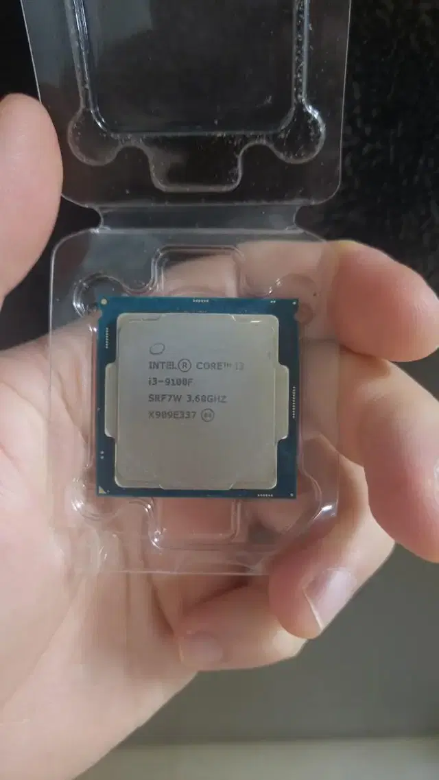 i3-9100f cpu 9세대 커피레이크 팝니다 롤 중간급 게임까지 추천