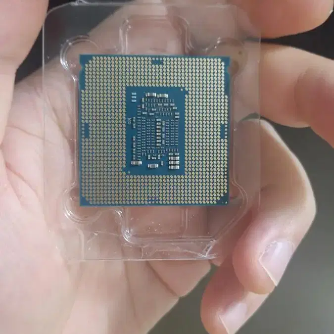 i3-9100f cpu 9세대 커피레이크 팝니다 롤 중간급 게임까지 추천