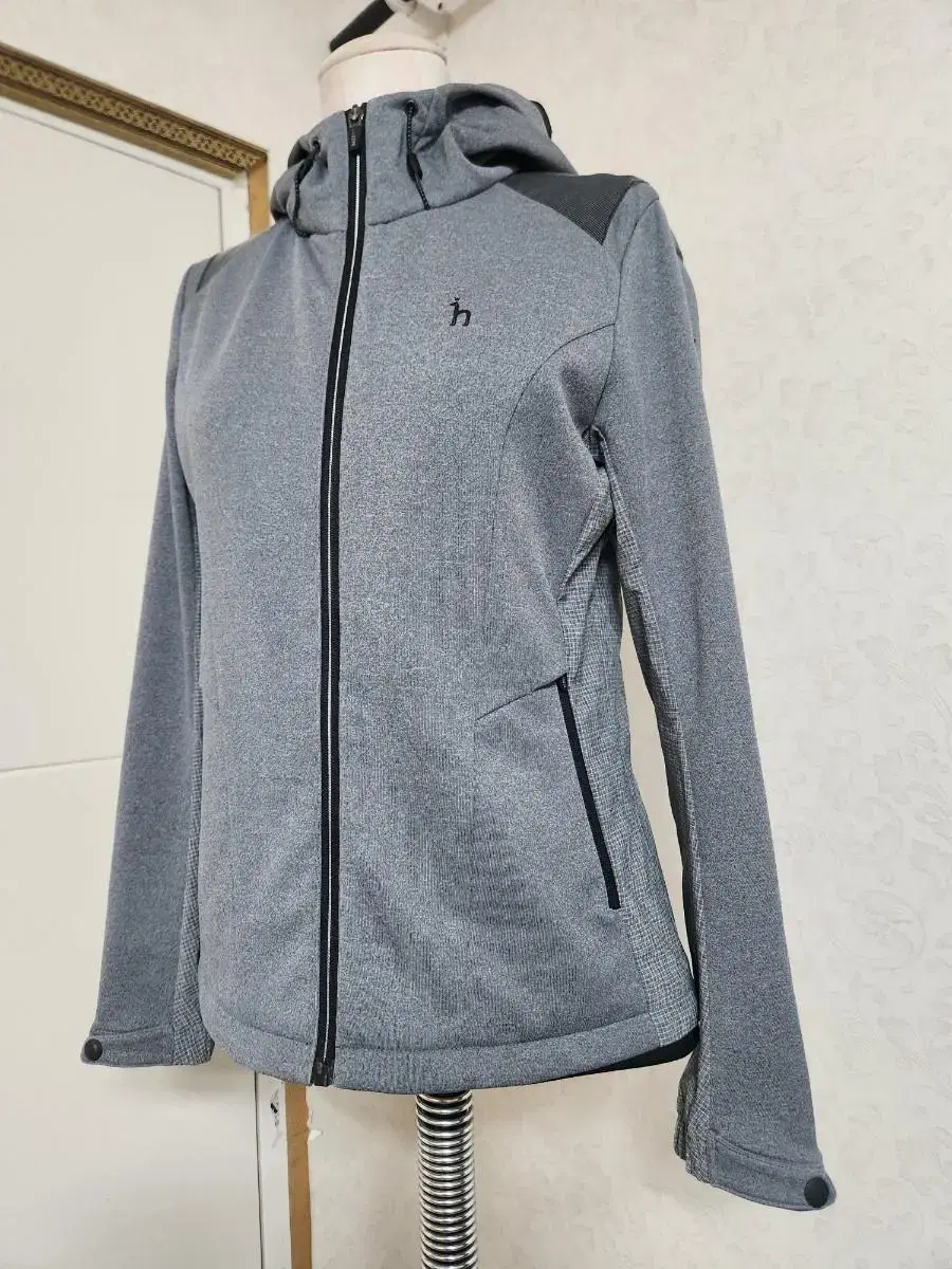 (women's size 90) hedges golf span hoodie zip up