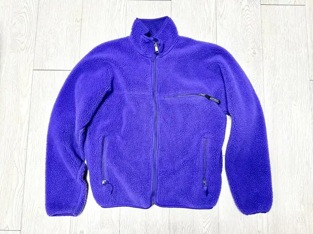 (가격인하) Patagonia Retro Cardigan USA made