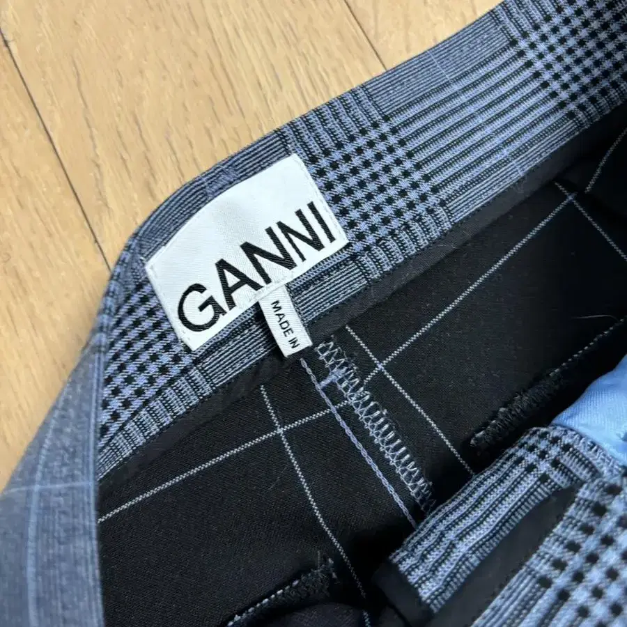 가니 ganni 새상품 체크바지