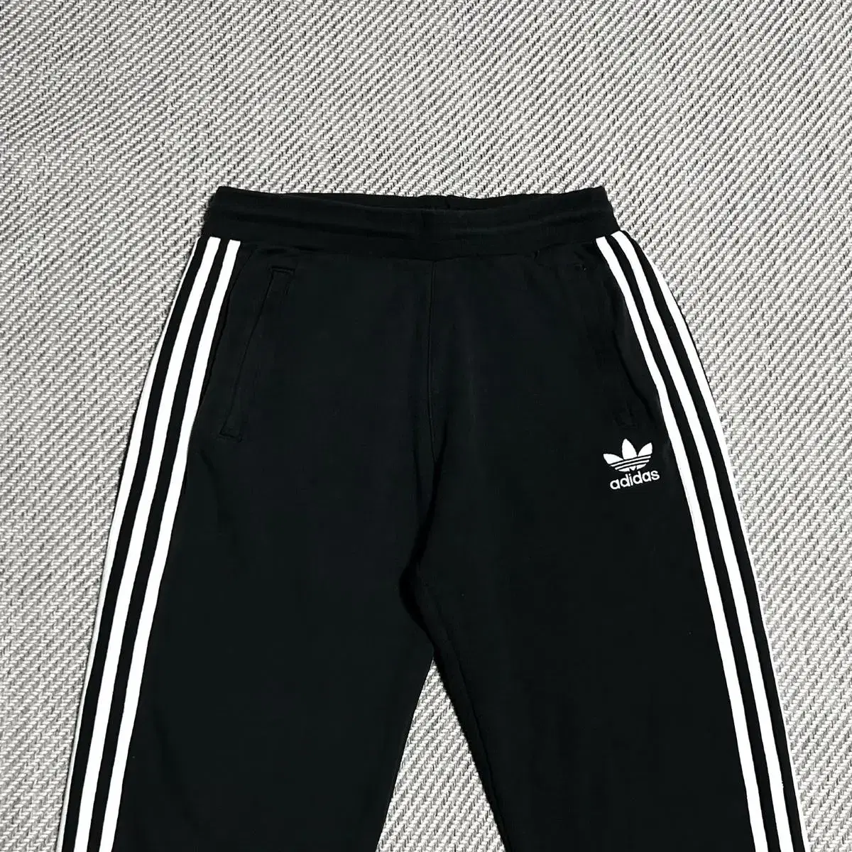 [ L ] adidas 아디다스 3st 트랙 조거팬츠