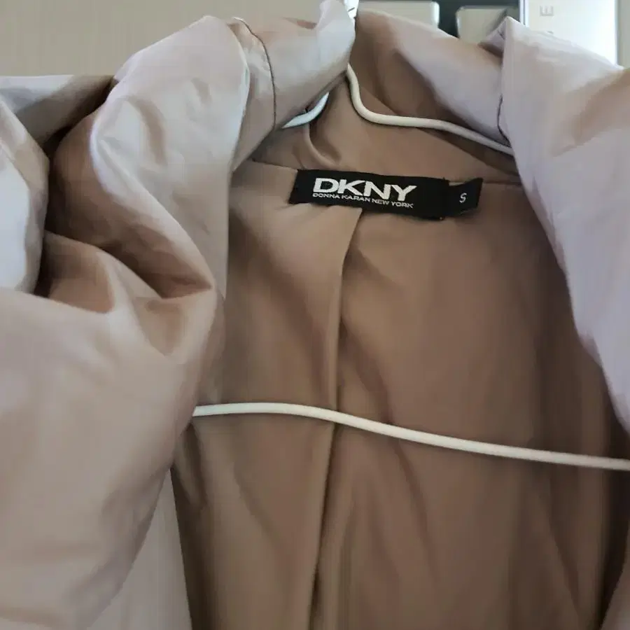 dkny 후드패딩 55~66