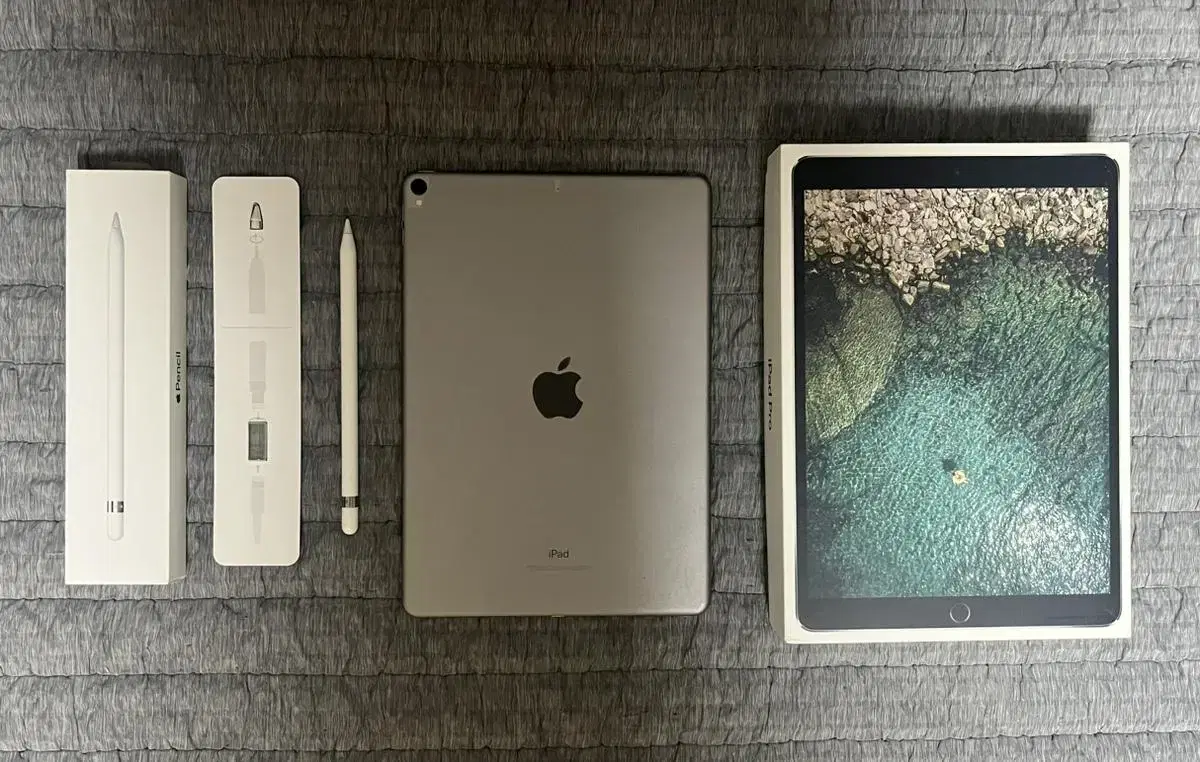 iPad Pro 10.5 Space Gray (64GB) + Apple Pencil (1st generation)