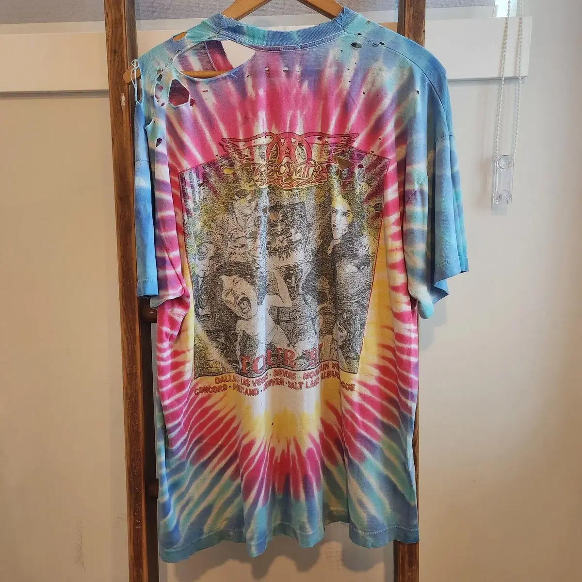 90s Aero Smith 9 lives t shirt (XL)