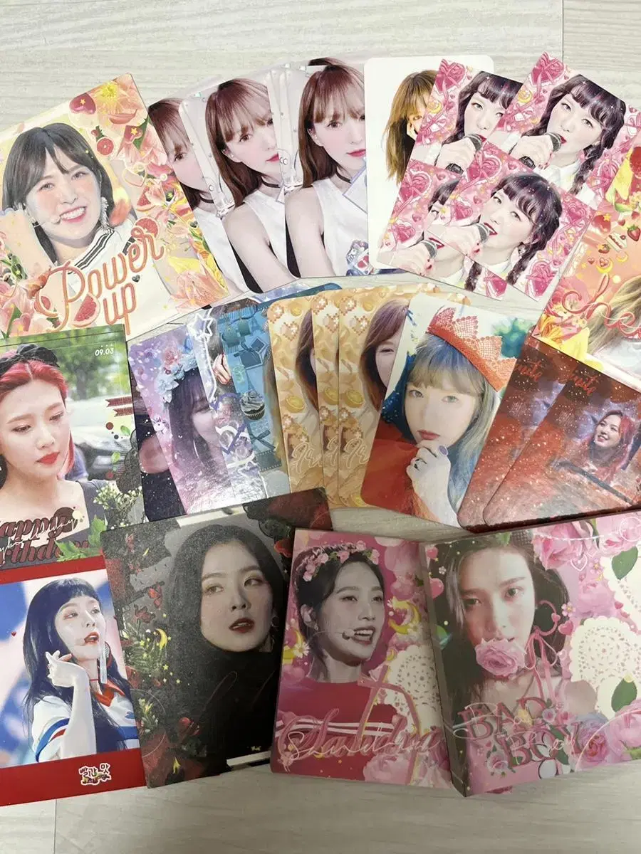 Red Velvet unofficial goods sell it!!!