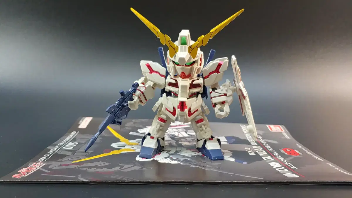 SD EXStandard Unicorn B Vandai Gunpla Gundam Statue