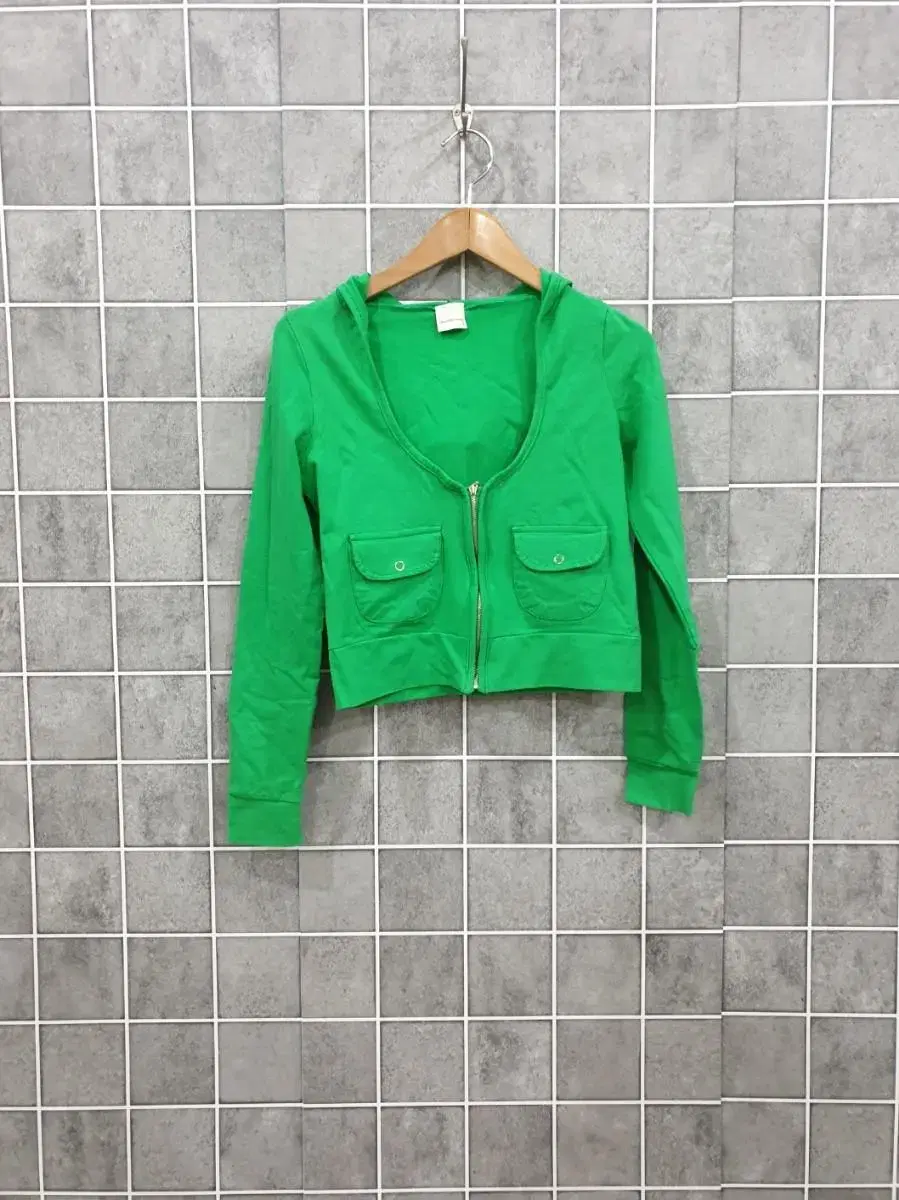 A764 Greenhood Zip-up