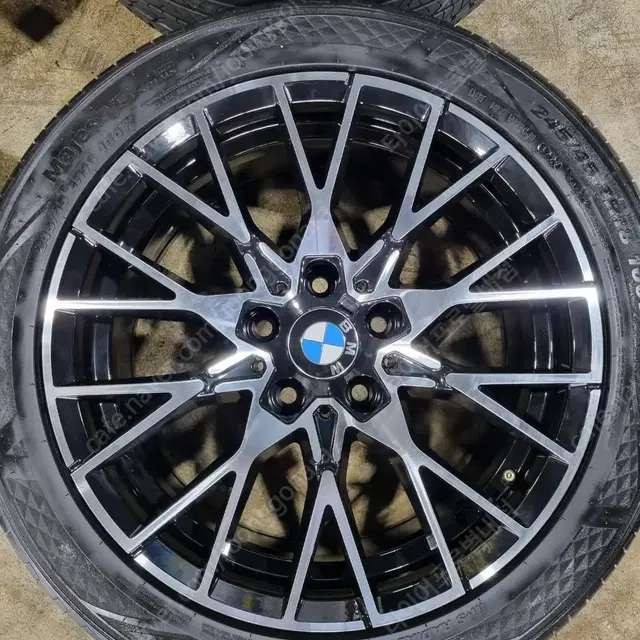 ㅊBMW F바디전용 18인치휠타이어셋트팝니다 245 45 18