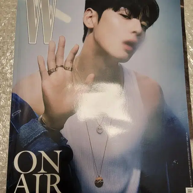 w korea 차은우 2022 11월호 새상품