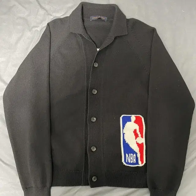 루이비통 NBA 가디건 /L