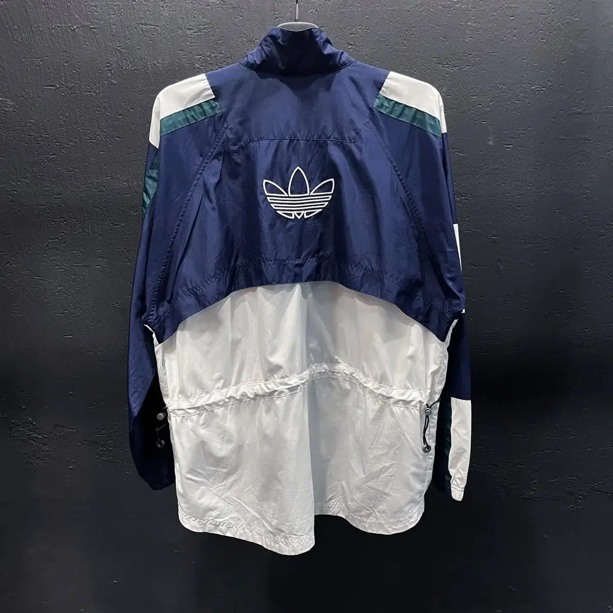 Adidas White Colorblocked Back Embroidered Logo Detail Windbreaker Jacket