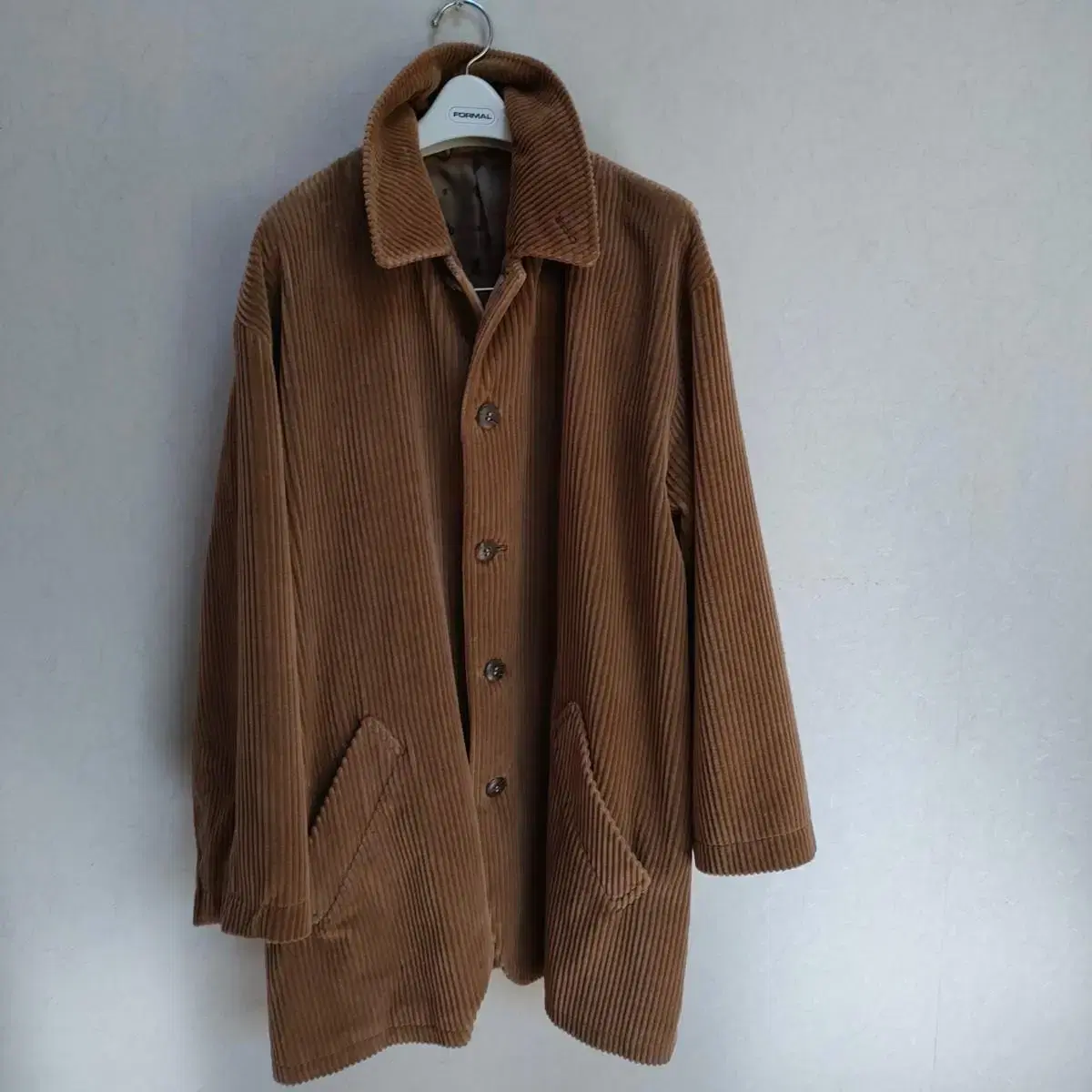 Sell 80s golden overfit coat