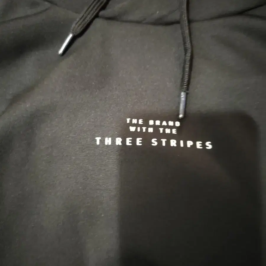 XL) 아디다스 THREE STRIPES 후드 팝니다