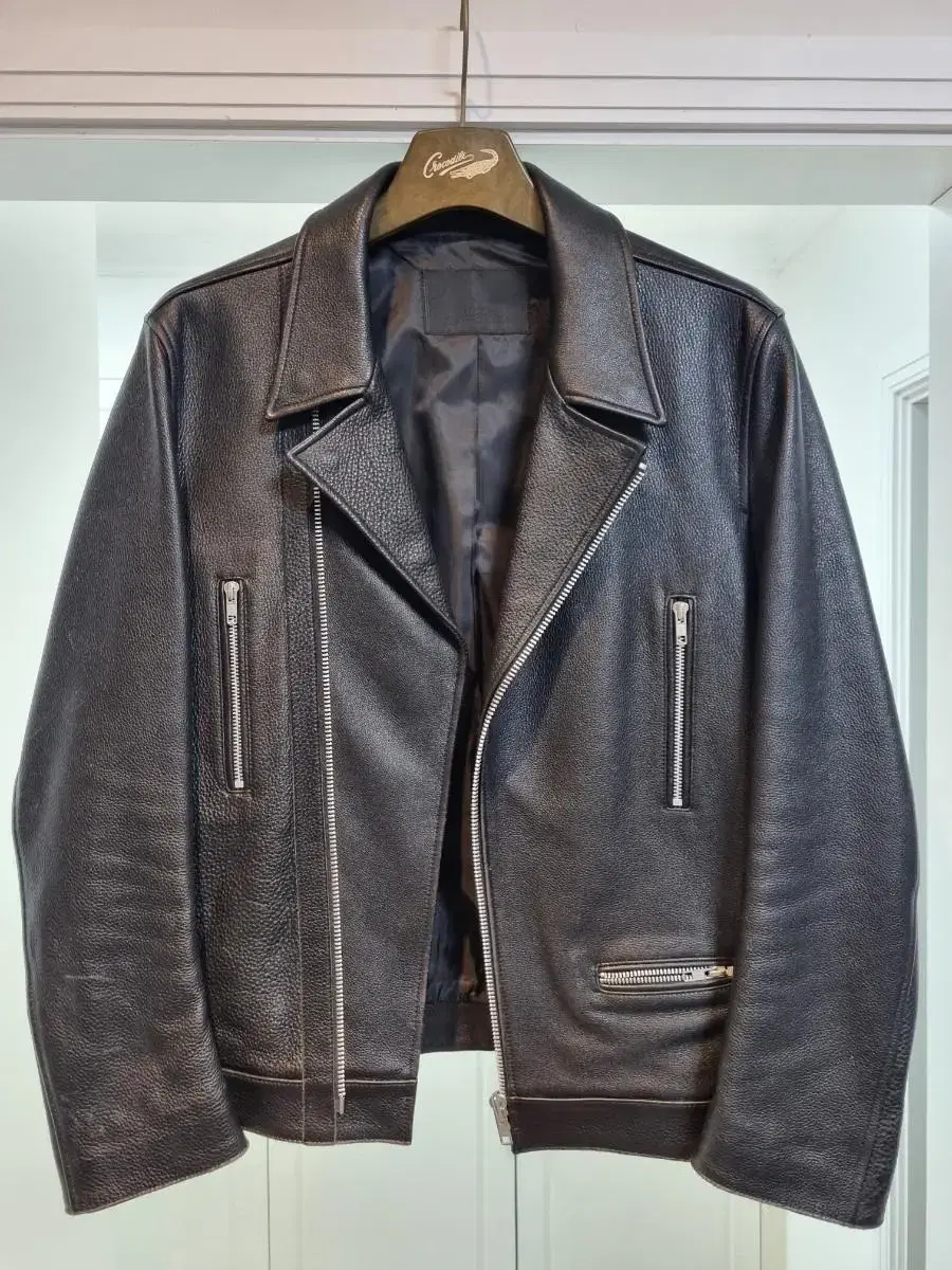 FLAVORS Flavors cowhide leather jacket size 3