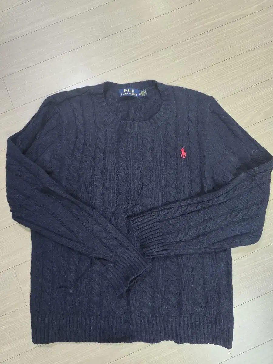 Polo Ralph Lauren Pretzel Knit Navy bloo M 7,000 won each