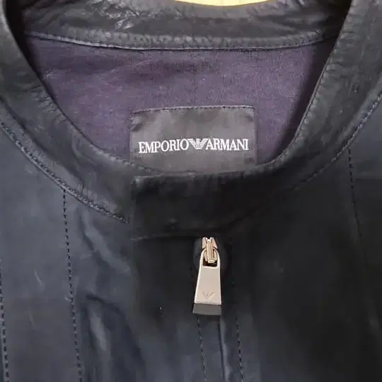 EMPORIO ARMANI 엠포리오 알마니 가죽자켓