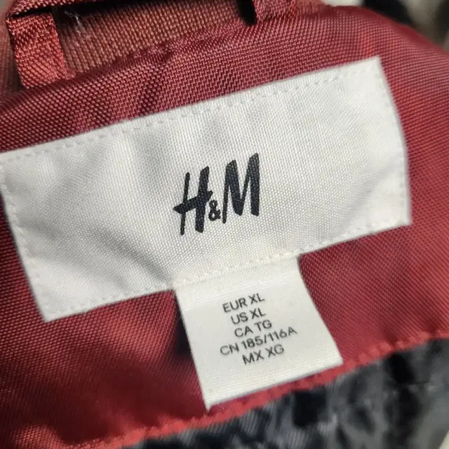 [상태 좋음] H&M 버건디 봄버 자켓/항공 점퍼 (105-110)