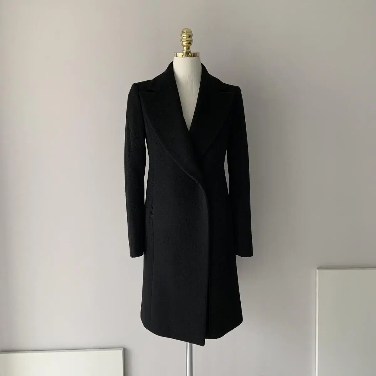 55 Main 100% cashmere coat by Piemontese in Italy