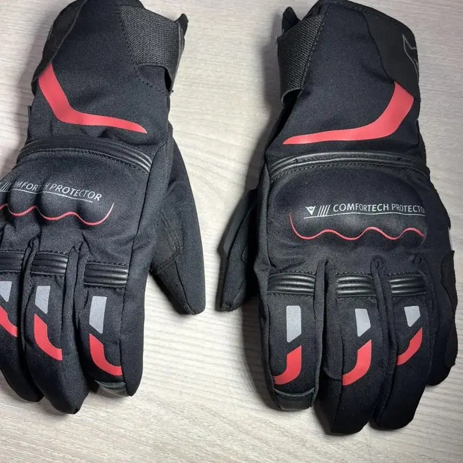 다이네즈 TEMPEST UNISEX D DRY SHORT GLOVES