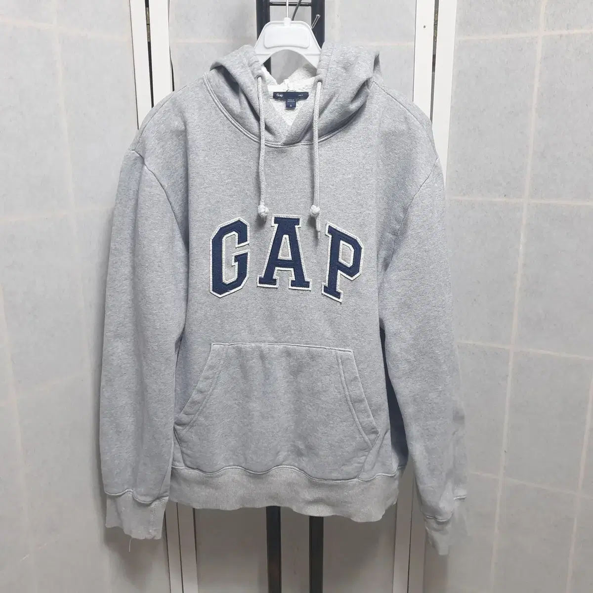 갭 후드티셔츠  gap  긴팔티셔츠