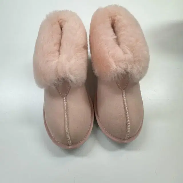 호주UGG 양털 미니부츠 240-245mm팜 새것