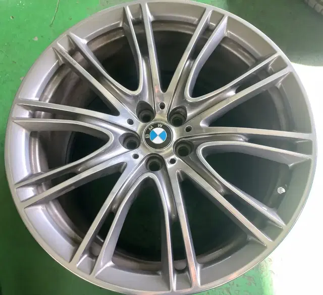 BMW 649 전륜 한개, BMW 649 휠