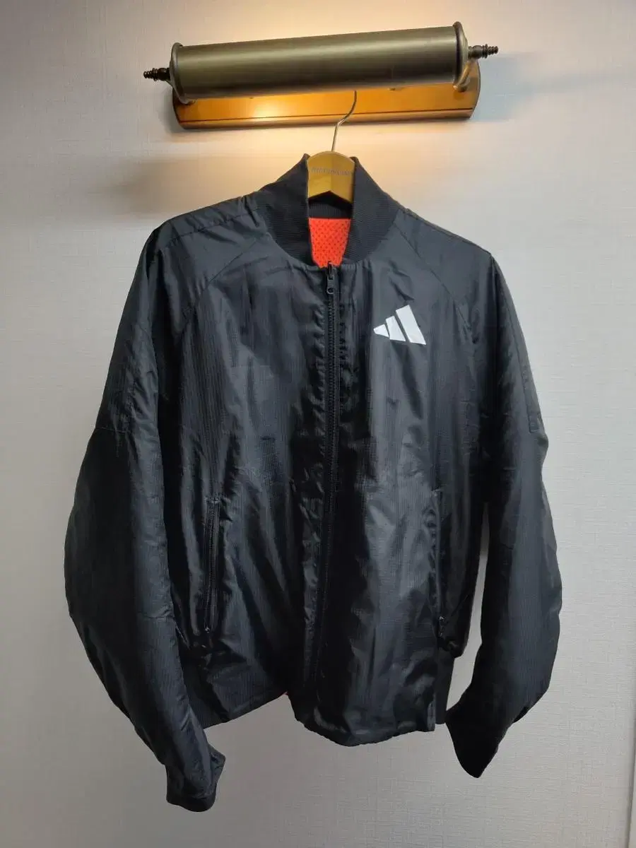 L) Adidas Oversized MA-1 Reversible Jumper sells