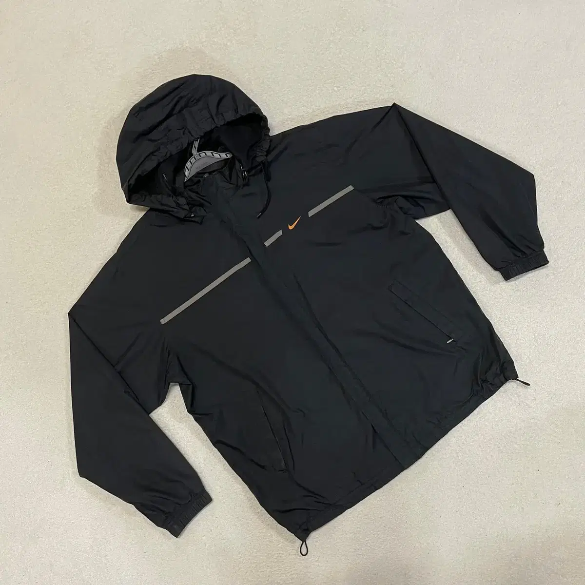 L Nike Windbreaker B.742