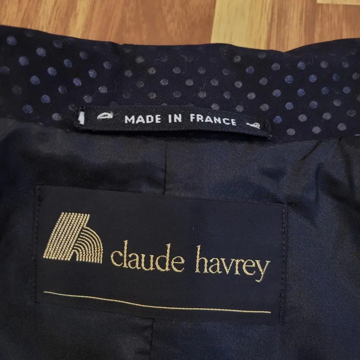 claude havrey 트렌치코트