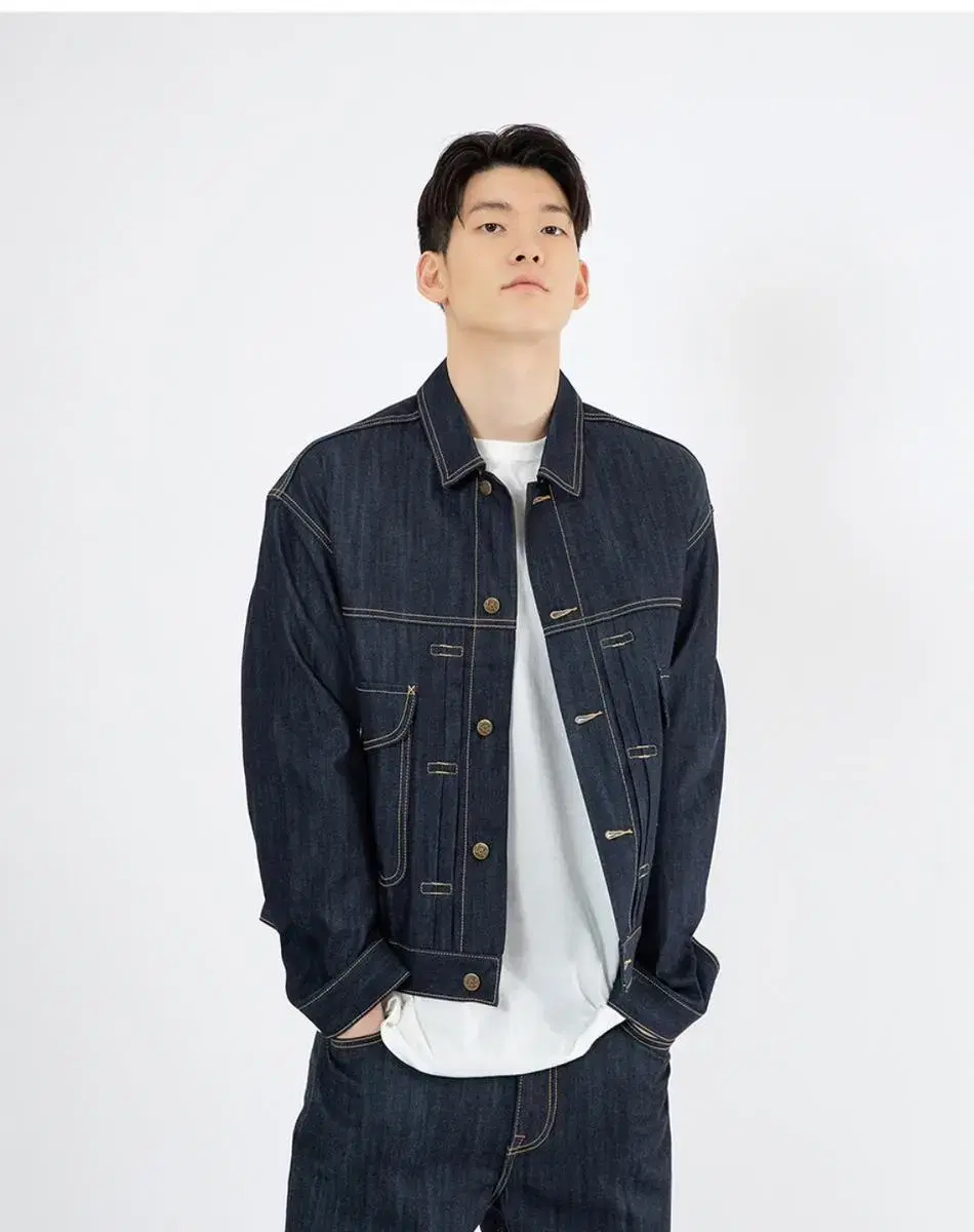 Le Denim Jacket