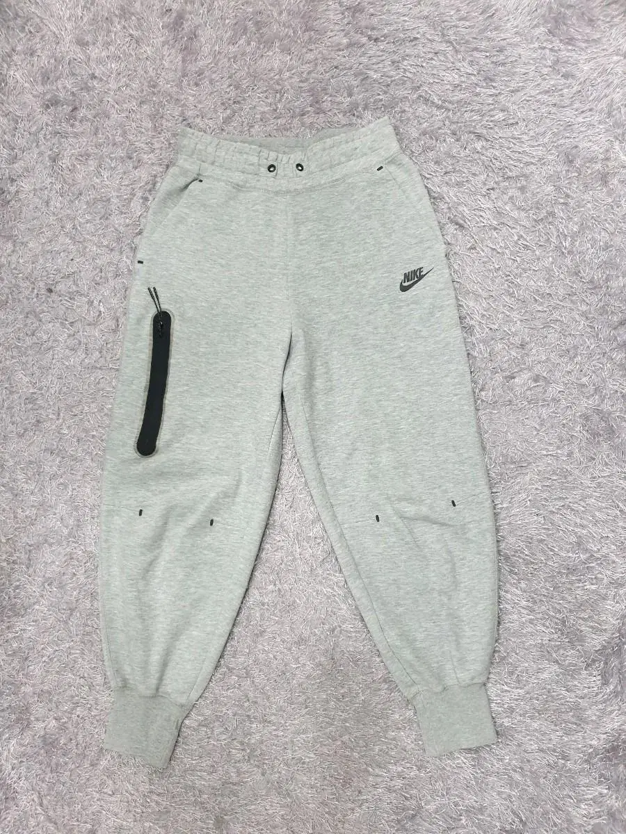 Nike Techpack Pants Jogger Pants Gray Women's S