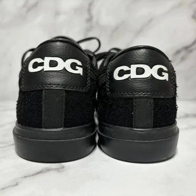 [270] 나이키 x 꼼데가르송 CDG 스웨이드 블레이저 로우