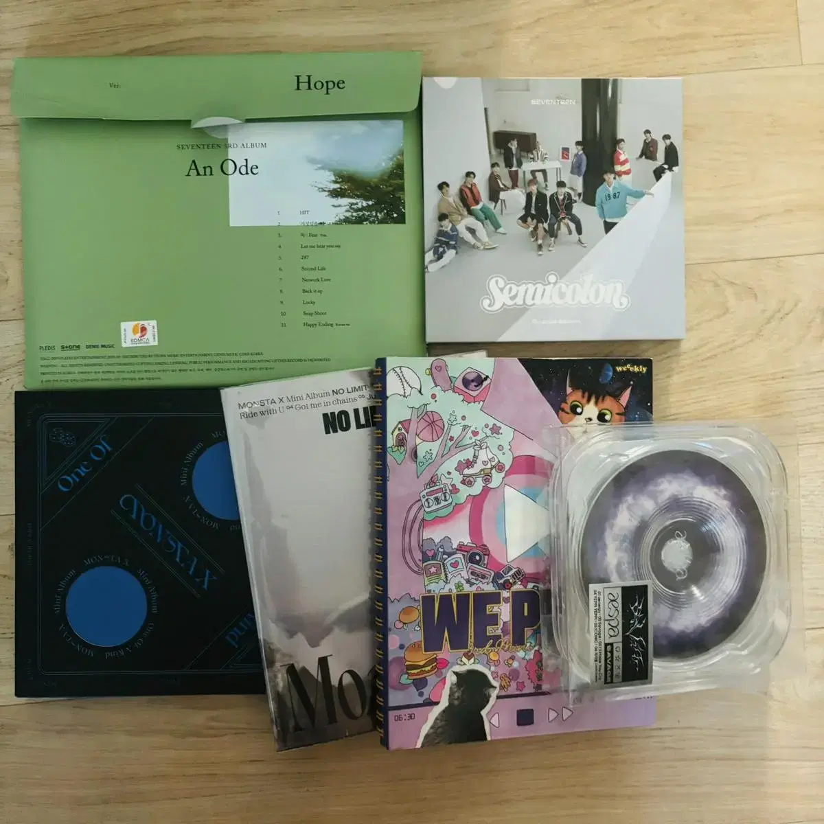 !!idol unsealed albums cheap wts!! seventeen/monsta x/aespa/weekly