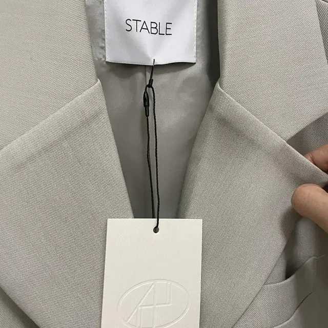 stable 카밀자켓 봄자켓 연그린색