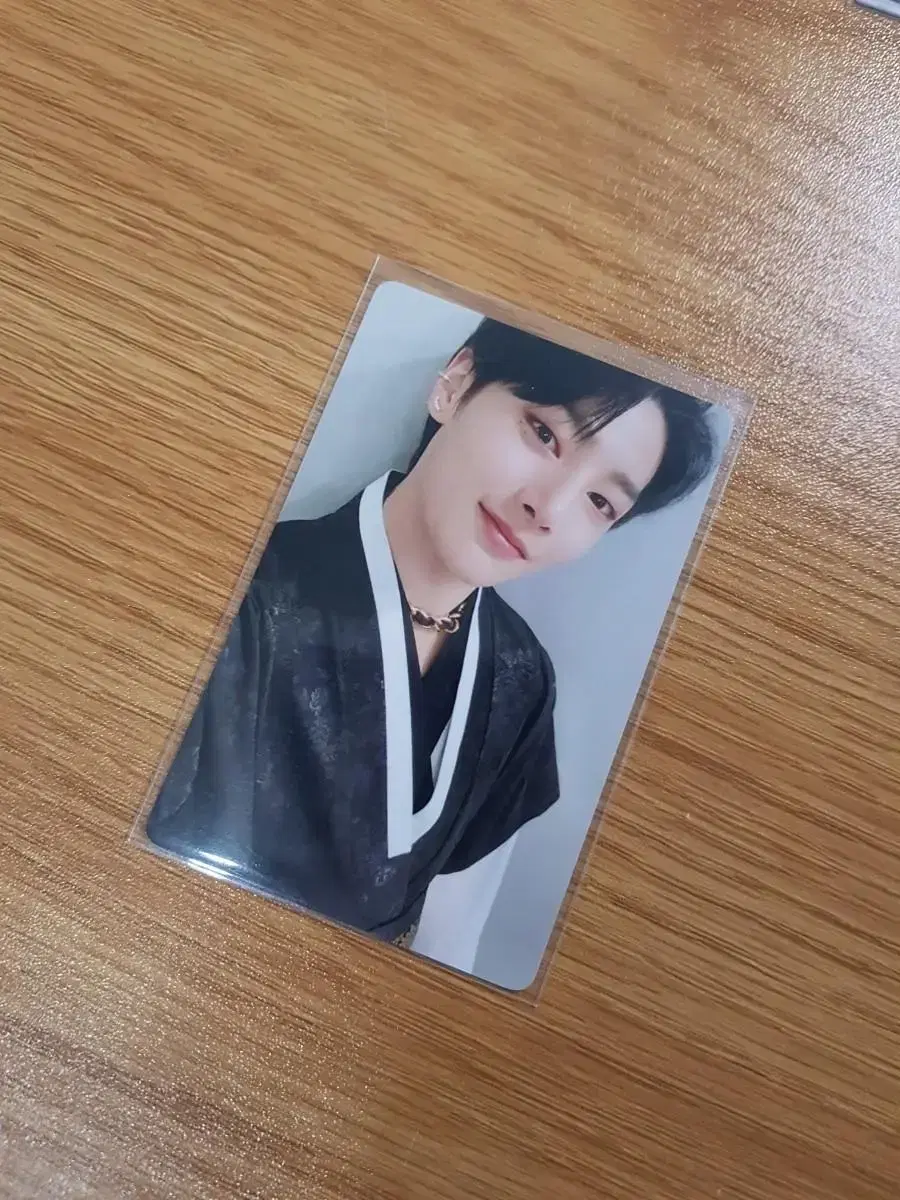 Straykids skz Noisemaker Noisi yizhiyu i.n Photocard