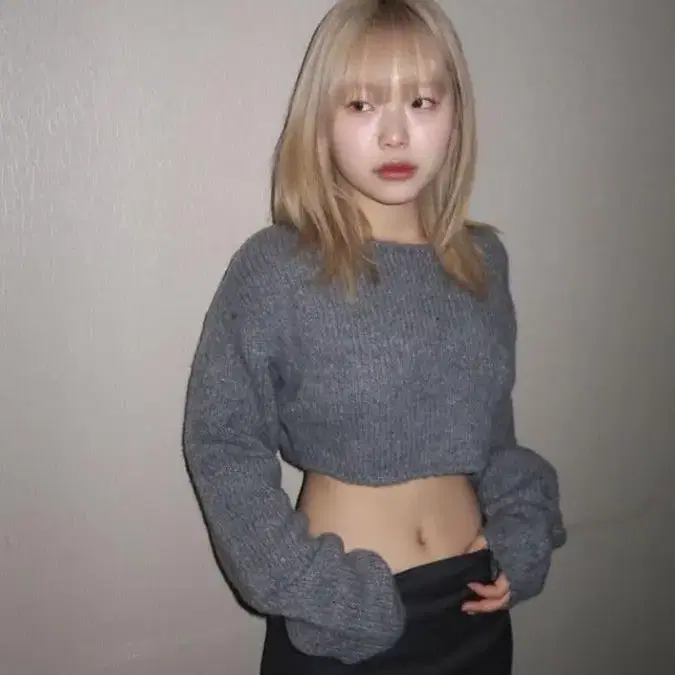 아워캐비넷 classic crop knit 새상품