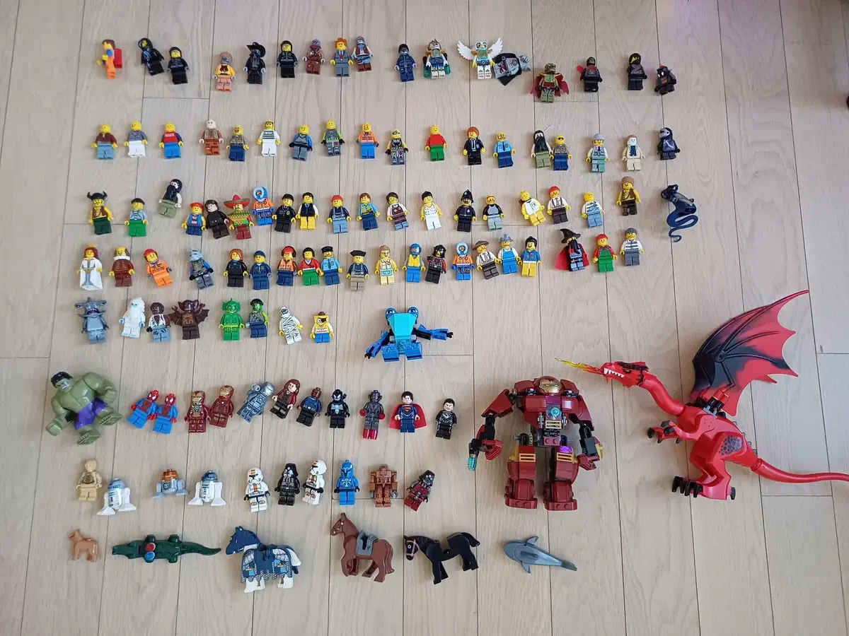 Selling a bulk of LEGO figures (about 235) that I've collected for 15 years.