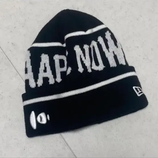 새상품 [해외한정판] 뉴에라 x Aape 비니