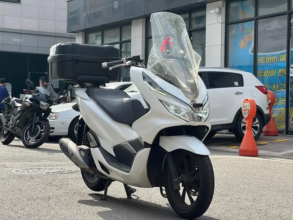 혼다 PCX 125 20년식 상태 최상 판매합니다!