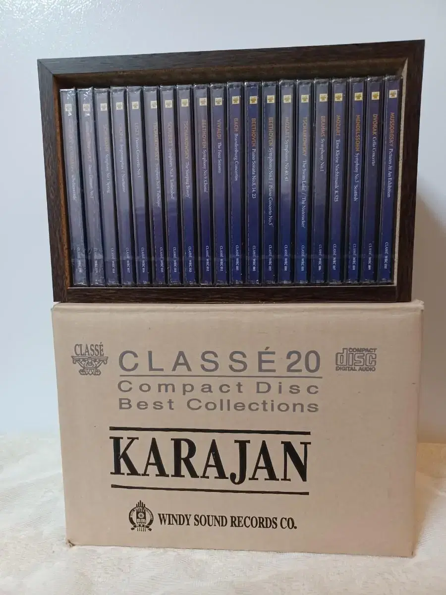 KARAJAN CLASSE. 20 DISC