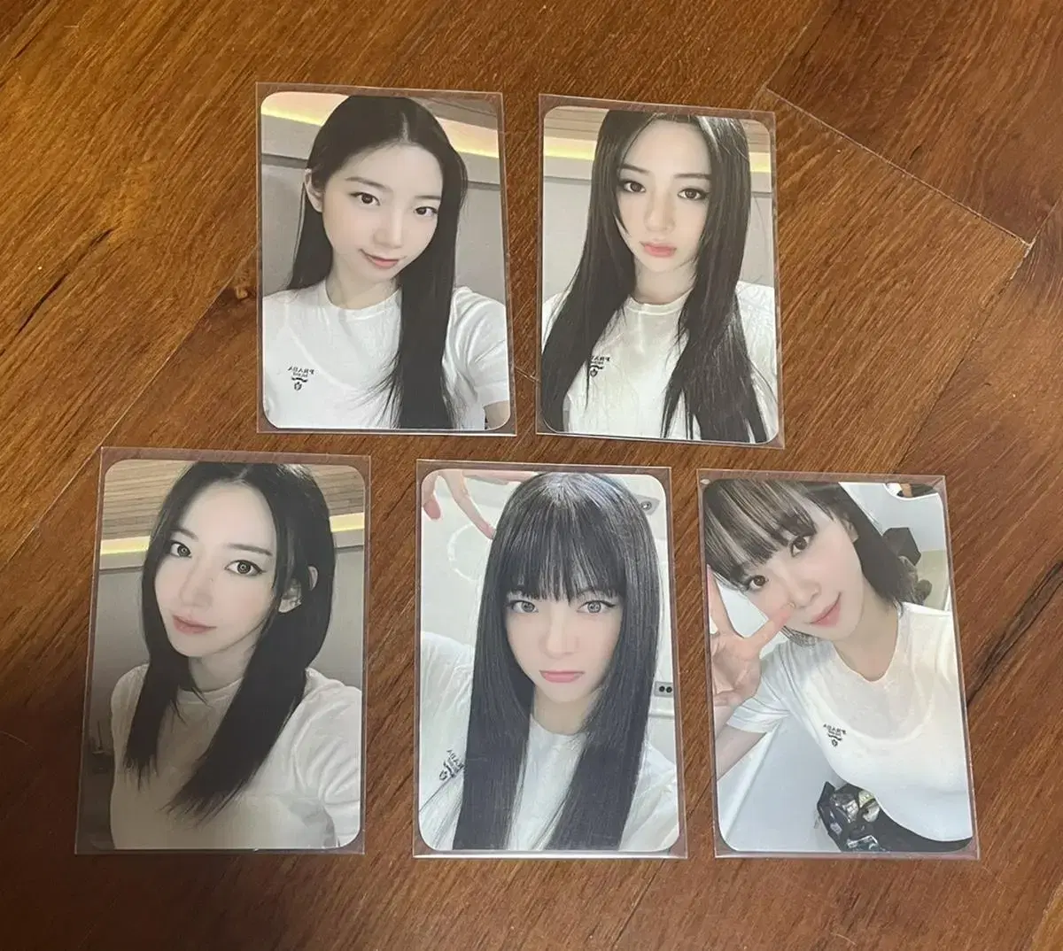 Le sserafim unforgiven yes24 unreleased photocard photocard set bulk wts sells