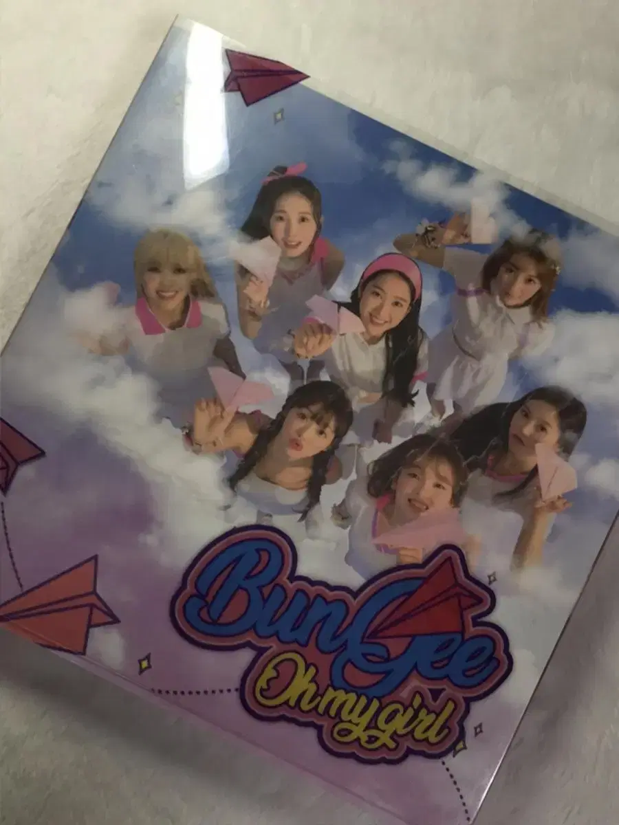 Oh My Girl Bungee Unsealed Album