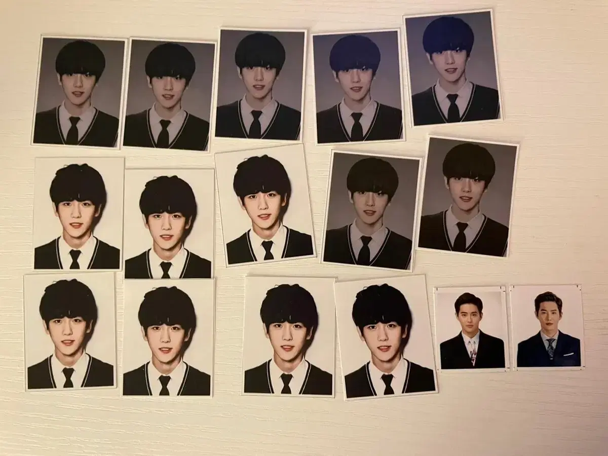 Baekhyun's photo exo suho Jun-myeon Baekhyun's photo baekhyun School uniforms