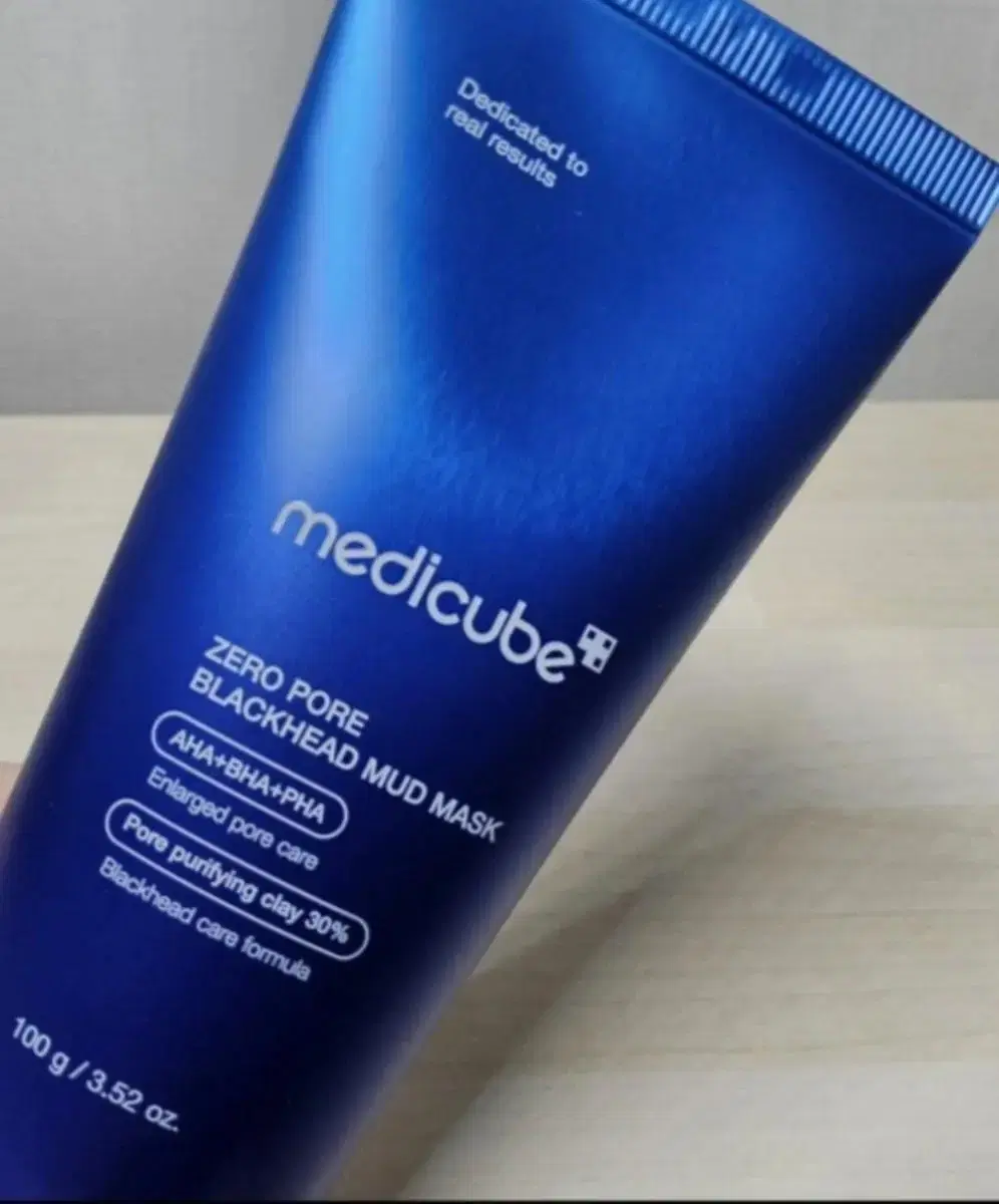 Zero Pore Blackhead Mudpack (MediCube)