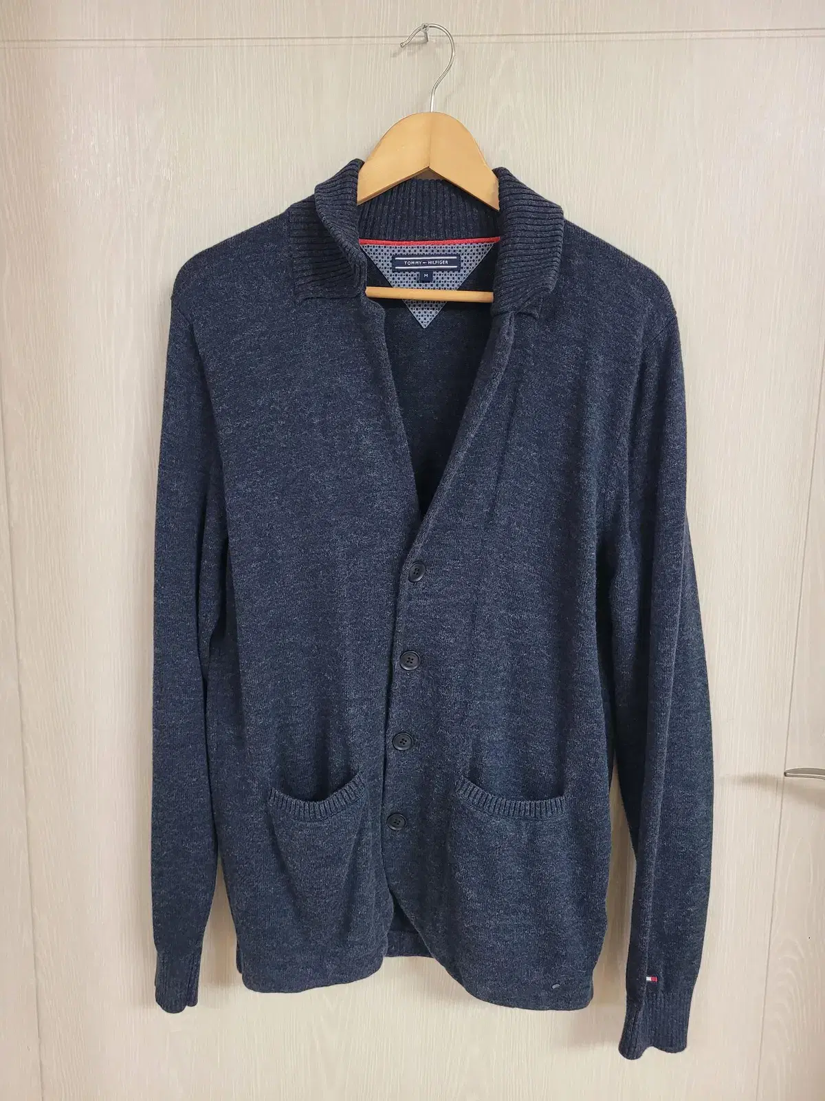 Tommy cardigan M 95