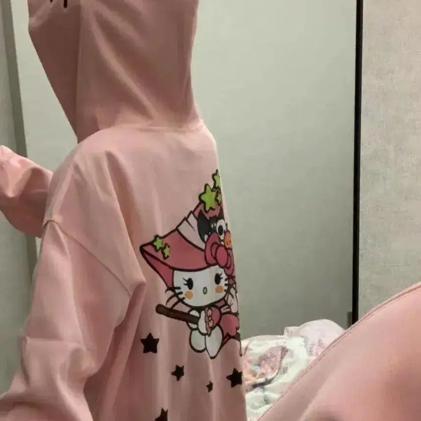 Hello kitty 후드티 코트(2색깔)