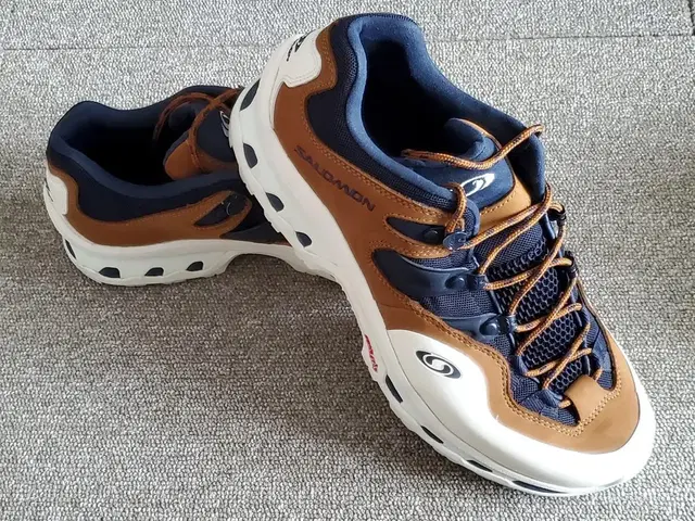 살로몬 Salomon XT-Quest2 등산화 사이즈US9 471334