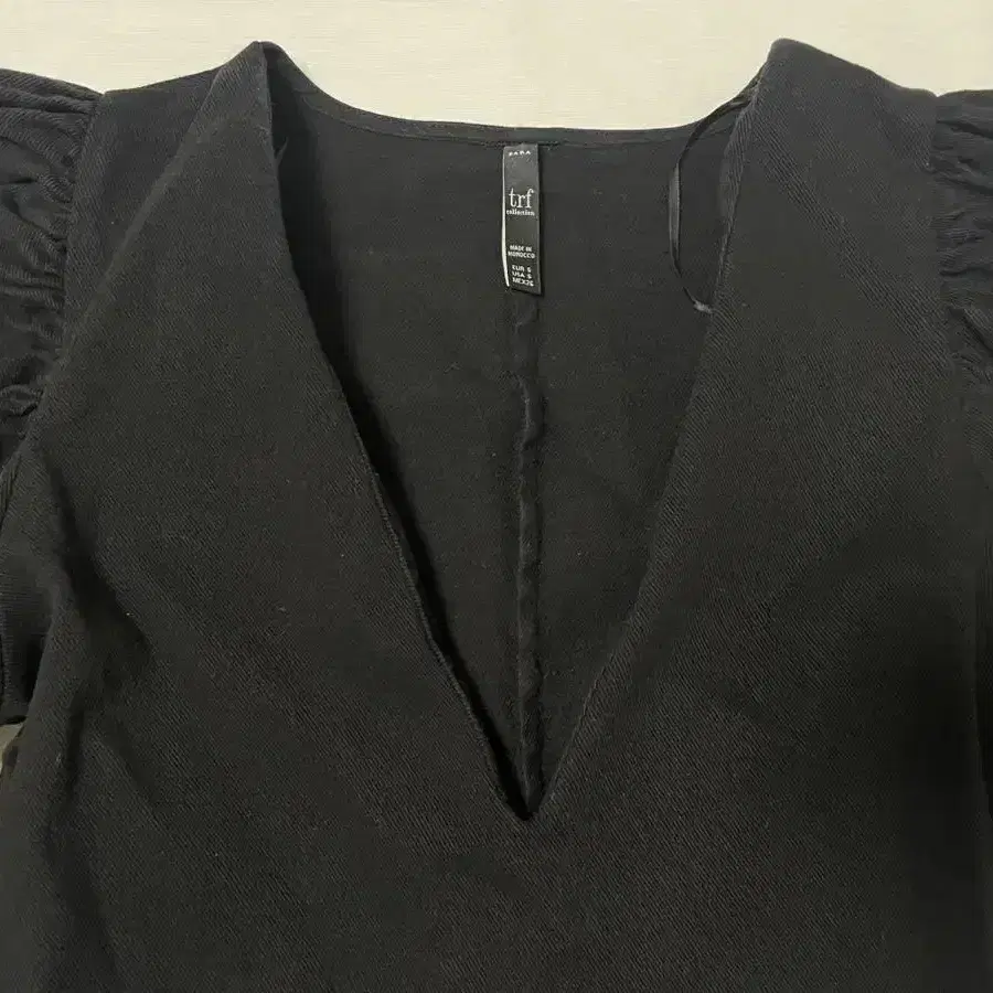 zara V mini dress